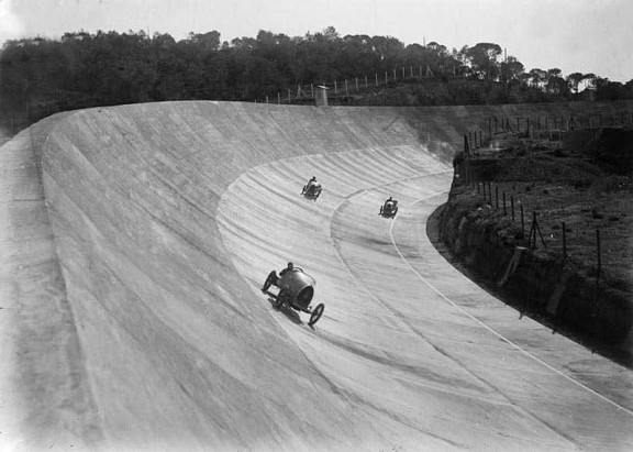 Het autodrome in hoogtijdagen